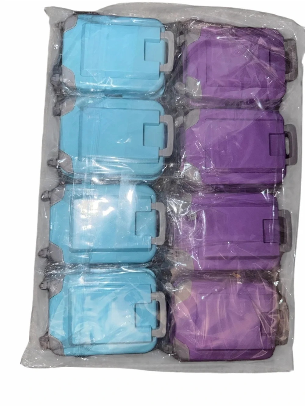 Mini suit cases eight piece
